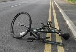 Choque serio en Buena Park el 9 de diciembre, Carlos Bravo en accidente en bicicleta